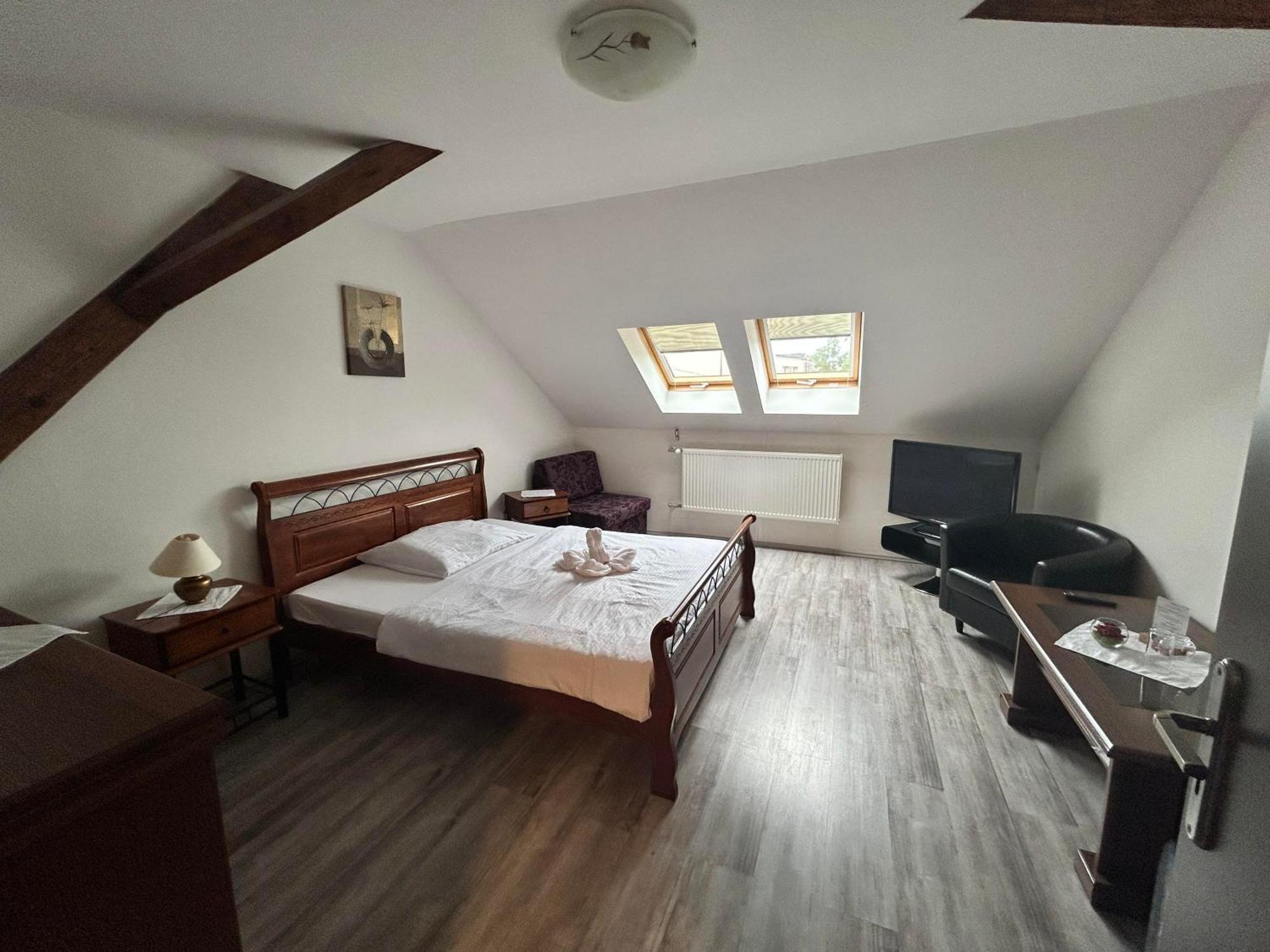 Penzion Contesa Rožňava Bagian luar foto